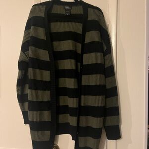 Hot topic striped cardigan